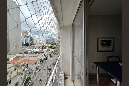 Apartamento à venda com 60m², 2 quartos e 1 vaga Apartamento à venda com 60m², 2 quartos e 1 vagaVaranda