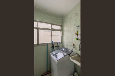 Apartamento à venda com 72m², 3 quartos e 1 vagaÁrea de Serviço