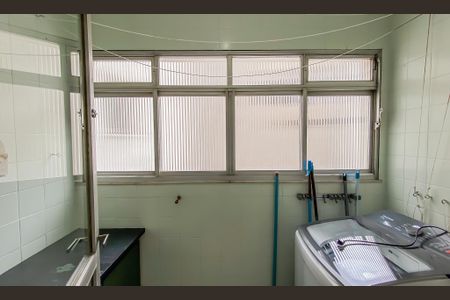 Apartamento à venda com 72m², 3 quartos e 1 vagaÁrea de Serviço