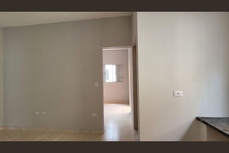 Casa de Condomínio para alugar com 1 quarto, 30m² em Vila Sao Roberto, Itaquaquecetuba