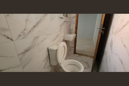 Casa de Condomínio para alugar com 1 quarto, 30m² em Vila Sao Roberto, Itaquaquecetuba