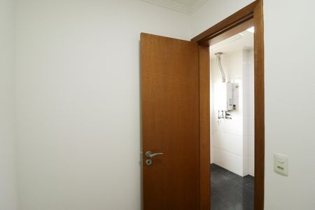 Apartamento para alugar com 90m², 3 quartos e 2 vagas Apartamento para alugar com 90m², 3 quartos e 2 vagasÁrea de Serviço e Banheiro de Serviço