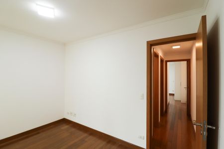 Apartamento para alugar com 90m², 3 quartos e 2 vagas Apartamento para alugar com 90m², 3 quartos e 2 vagasQuarto 1