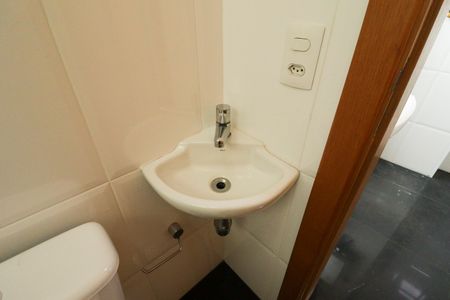 Apartamento para alugar com 90m², 3 quartos e 2 vagas Apartamento para alugar com 90m², 3 quartos e 2 vagasÁrea de Serviço e Banheiro de Serviço