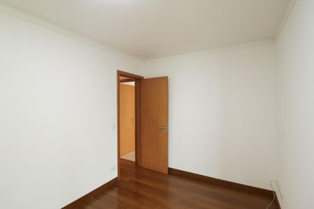 Apartamento para alugar com 90m², 3 quartos e 2 vagas Apartamento para alugar com 90m², 3 quartos e 2 vagasQuarto 1