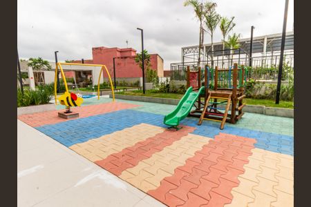 Apartamento para alugar com 48m², 2 quartos e 1 vaga Apartamento para alugar com 48m², 2 quartos e 1 vagaÁrea comum - Playground