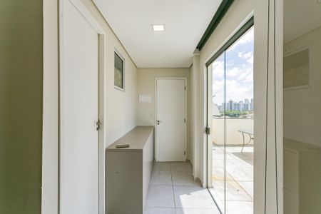 Apartamento à venda com 117m², 2 quartos e 2 vagasCobertura