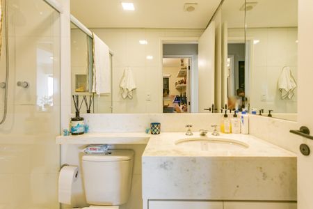 Apartamento à venda com 117m², 2 quartos e 2 vagasBanheiro