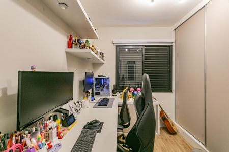 Apartamento à venda com 117m², 2 quartos e 2 vagasQuarto