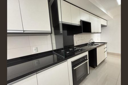 Foto 09 de apartamento à venda com 2 quartos, 71m² em Campo Belo, São Paulo