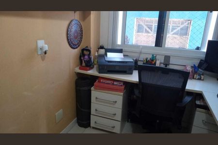 Apartamento para alugar com 74m², 2 quartos e 1 vaga