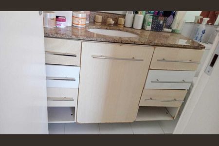 Apartamento para alugar com 2 quartos, 74m² em Recreio dos Bandeirantes, Rio de Janeiro