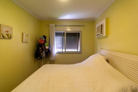 Apartamento à venda com 136m², 4 quartos e 3 vagas Apartamento à venda com 136m², 4 quartos e 3 vagasSuíte 2