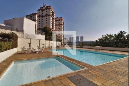 Apartamento à venda com 136m², 4 quartos e 3 vagas Apartamento à venda com 136m², 4 quartos e 3 vagasPiscina