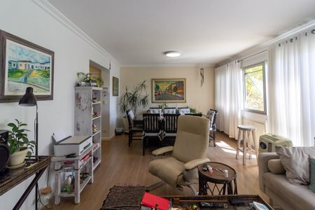 Apartamento à venda com 136m², 4 quartos e 3 vagas Apartamento à venda com 136m², 4 quartos e 3 vagasSala