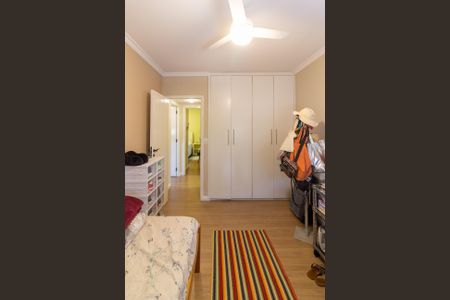 Apartamento à venda com 136m², 4 quartos e 3 vagas Apartamento à venda com 136m², 4 quartos e 3 vagasQuarto 2