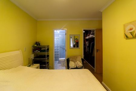 Apartamento à venda com 136m², 4 quartos e 3 vagas Apartamento à venda com 136m², 4 quartos e 3 vagasSuíte 2