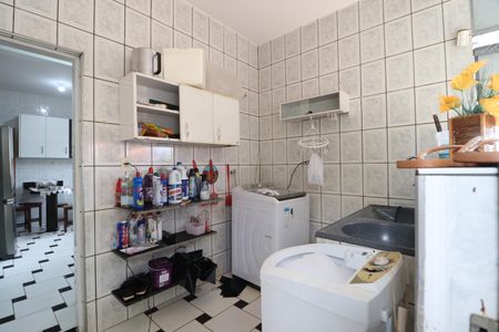Casa para alugar com 285m², 6 quartos e 3 vagasÁrea de Serviço