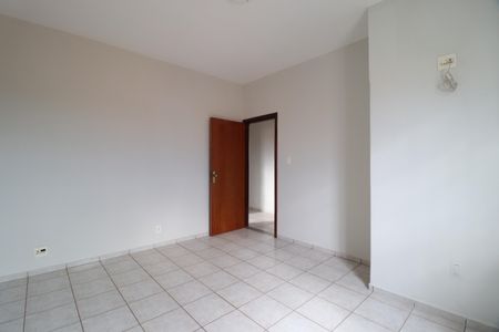 Casa para alugar com 285m², 6 quartos e 3 vagasQuarto 4