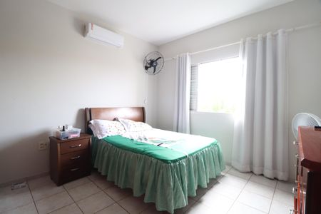 Casa para alugar com 285m², 6 quartos e 3 vagasQuarto 2 - Suíte