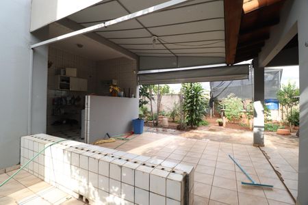 Casa para alugar com 285m², 6 quartos e 3 vagasVaranda