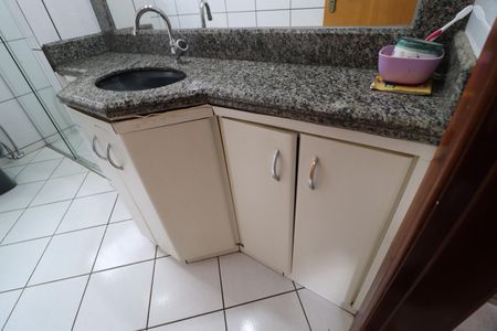 Casa para alugar com 285m², 6 quartos e 3 vagasBanheiro Social