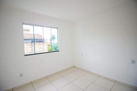 Casa para alugar com 87m², 2 quartos e 2 vagasQuarto 1