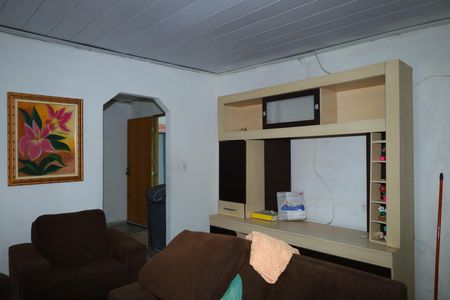 Sala de casa para alugar com 3 quartos, 150m² em Parque Guarani, São Paulo