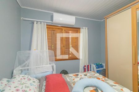 Casa à venda com 3 quartos, 221m² em São José, Canoas