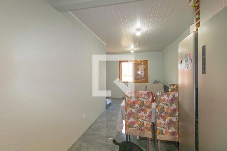 Casa à venda com 221m², 3 quartos e 2 vagas Casa à venda com 221m², 3 quartos e 2 vagasSala