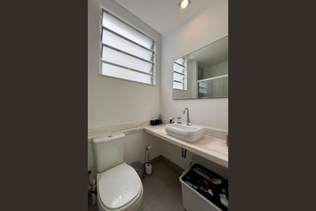 Apartamento à venda com 120m², 2 quartos e sem vagaSuíte - banheiro