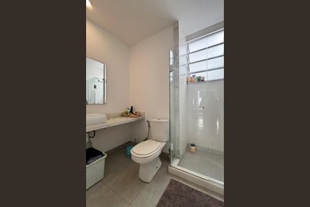 Apartamento à venda com 120m², 2 quartos e sem vagaBanheiro social