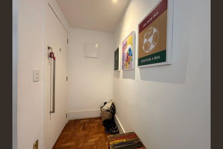 Sala - hall de entrada de apartamento à venda com 2 quartos, 120m² em Copacabana, Rio de Janeiro