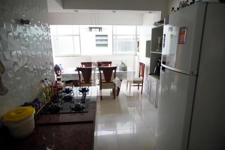 Apartamento à venda com 4 quartos, 140m² em Coração Eucarístico, Belo Horizonte