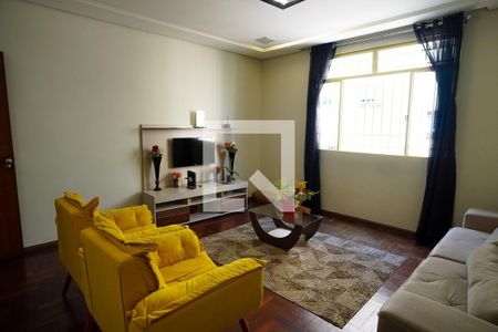 Apartamento à venda com 4 quartos, 140m² em Coração Eucarístico, Belo Horizonte