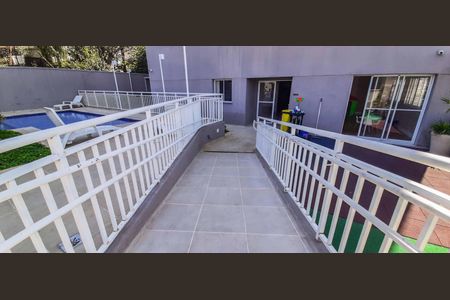 Apartamento à venda com 45m², 2 quartos e 1 vagaAcessibilidade da Piscina