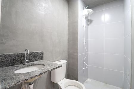 Banheiro de kitnet/studio à venda com 1 quarto, 25m² em Barra Funda, São Paulo