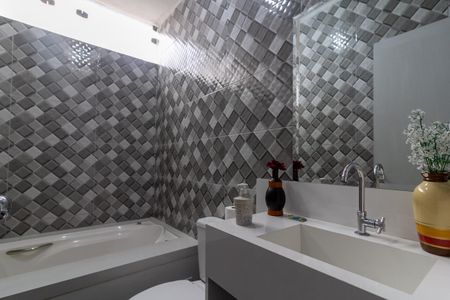 Casa para alugar com 520m², 8 quartos e 2 vagasBanheiro Suíte 2