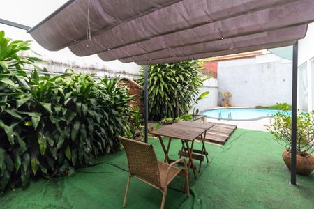 Casa para alugar com 520m², 8 quartos e 2 vagasÁrea Gourmet