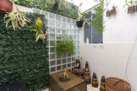 Casa para alugar com 520m², 8 quartos e 2 vagasJardim de inverno