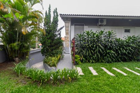 Casa para alugar com 520m², 8 quartos e 2 vagasJardim