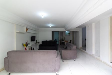 Casa para alugar com 520m², 8 quartos e 2 vagasSala Edícula