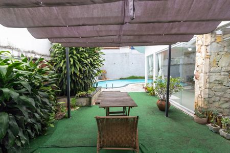 Casa para alugar com 520m², 8 quartos e 2 vagasÁrea Gourmet