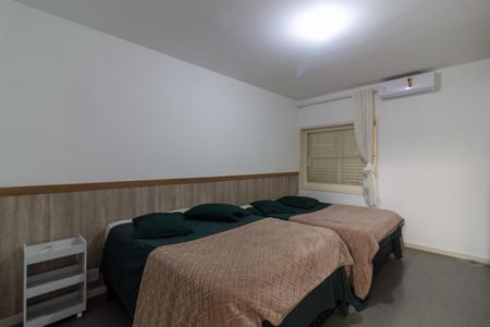 Casa para alugar com 520m², 8 quartos e 2 vagasSuíte 1