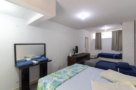 Casa para alugar com 520m², 8 quartos e 2 vagasSuíte 1 Edícula