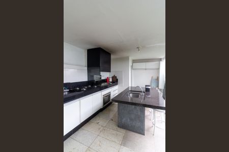 Casa para alugar com 520m², 8 quartos e 2 vagasÁrea Gourmet