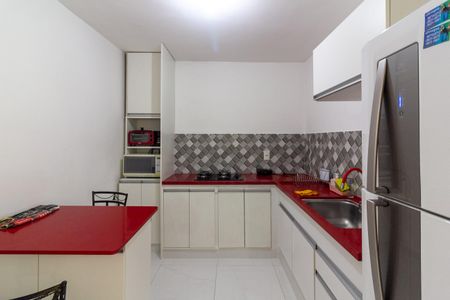 Casa para alugar com 520m², 8 quartos e 2 vagasCozinha Edícula