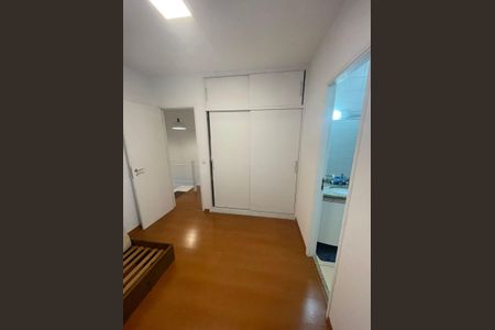 Apartamento para alugar com 110m², 2 quartos e 2 vagas Apartamento para alugar com 110m², 2 quartos e 2 vagasQuarto