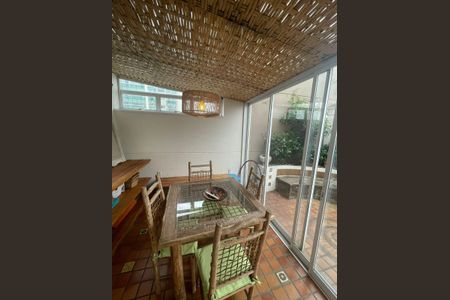 Área externa de apartamento para alugar com 2 quartos, 110m² em Moema, São Paulo