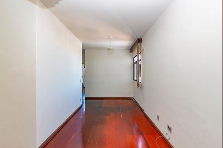 Sala de apartamento para alugar com 2 quartos, 75m² em Nova Suíça, Belo Horizonte